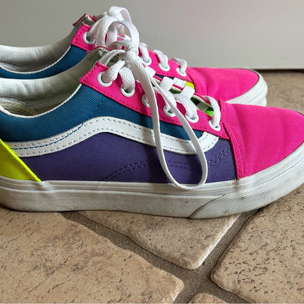 Vans Neon Color Block Womens 6 Low Canvas Sneakers